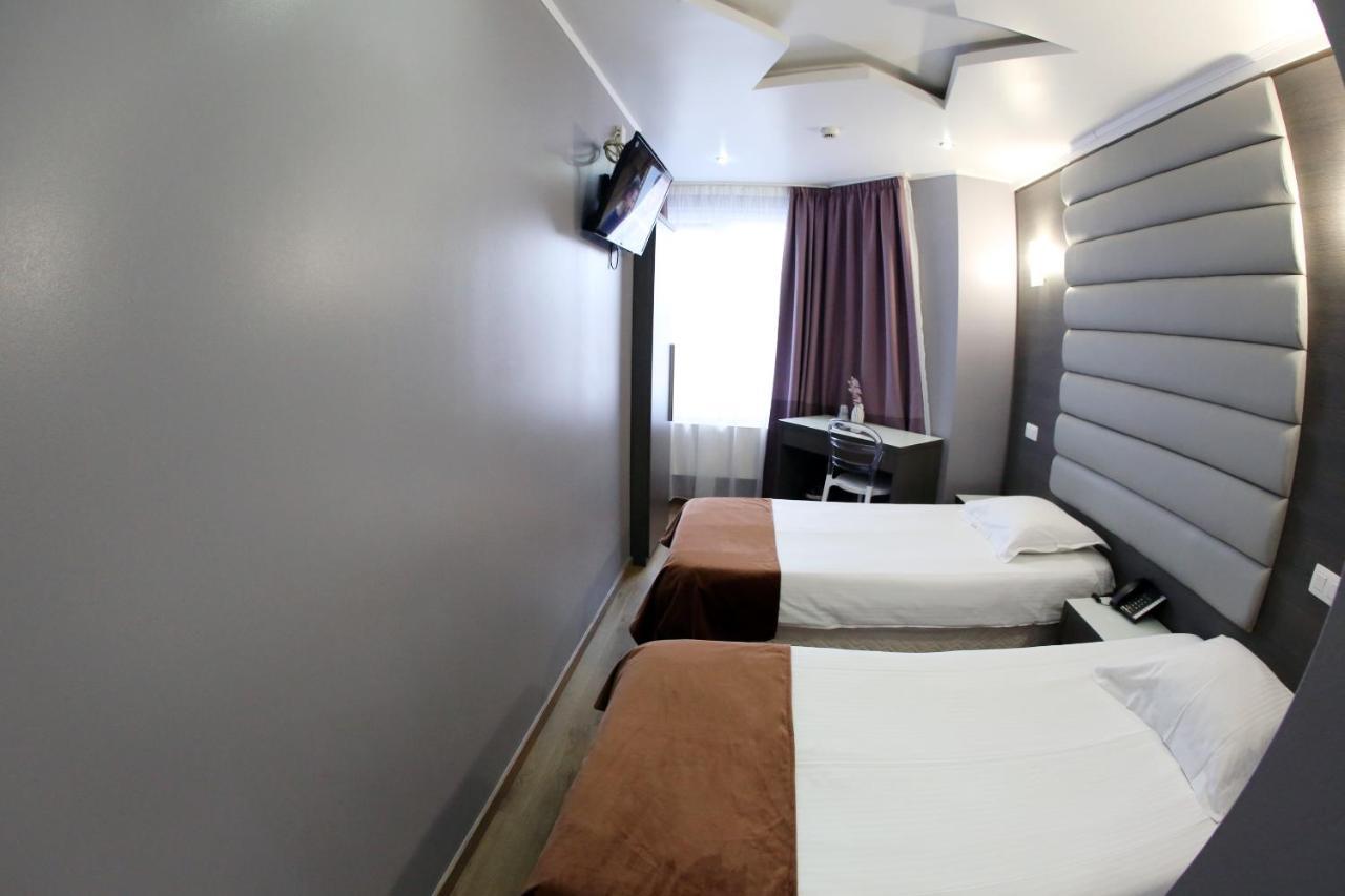 Phenix Hotel 3*