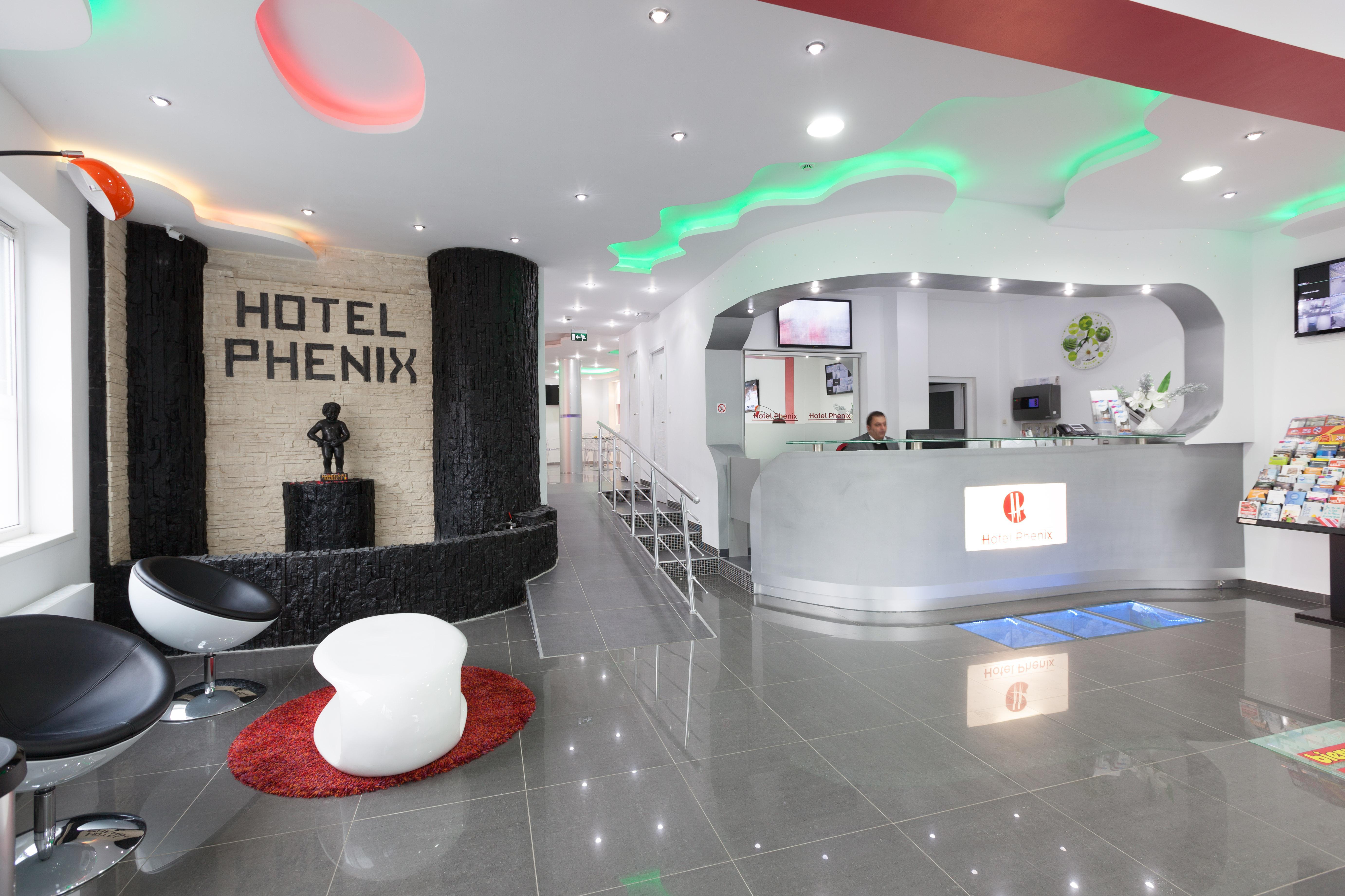Hotel Phenix