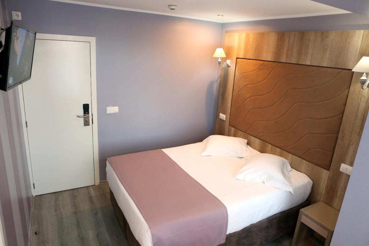 Hotel Phenix