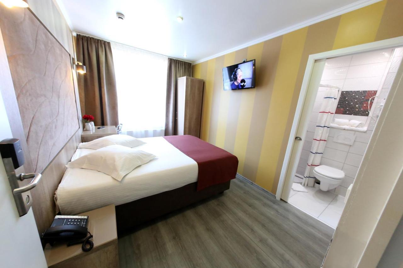 Hotel Phenix